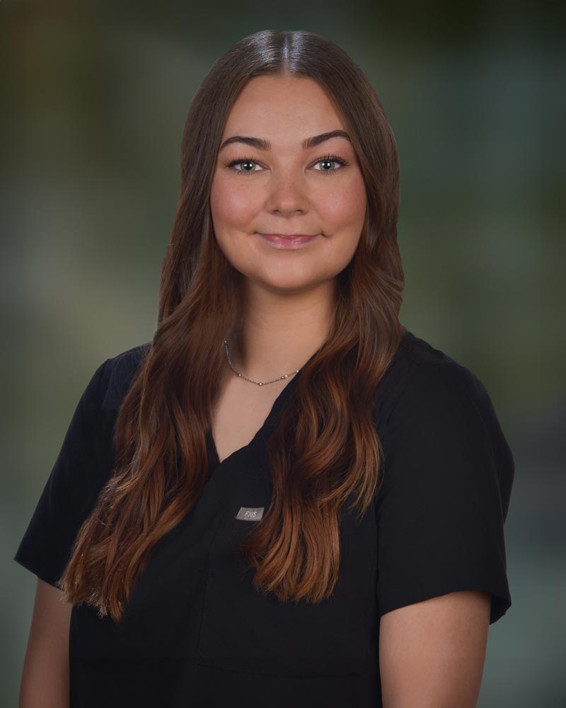 Hailey Antonelli, aesthetician